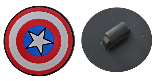 LEGO 75902pb13 - Minifigurka, Štít s kruhovou konvexní plochou a červenými a bílými soustřednými kruhy, hvězda v modrém kruhovém vzoru (Captain America)