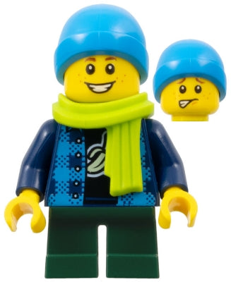 LEGO twn383 - Dítě - Chlapec, Flanelová vesta přes košili s banánem, Tmavě zelené krátké nohavice, Tmavě azurová čepice, Pihy, Limetková šála