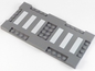 LEGO 71772pb01 - Upravená kostka 8 x 16 x 2/3 s prohlubněmi 1 x 4 a 2 x 4 se vzorem 6 bílých pruhů (přechod pro chodce)